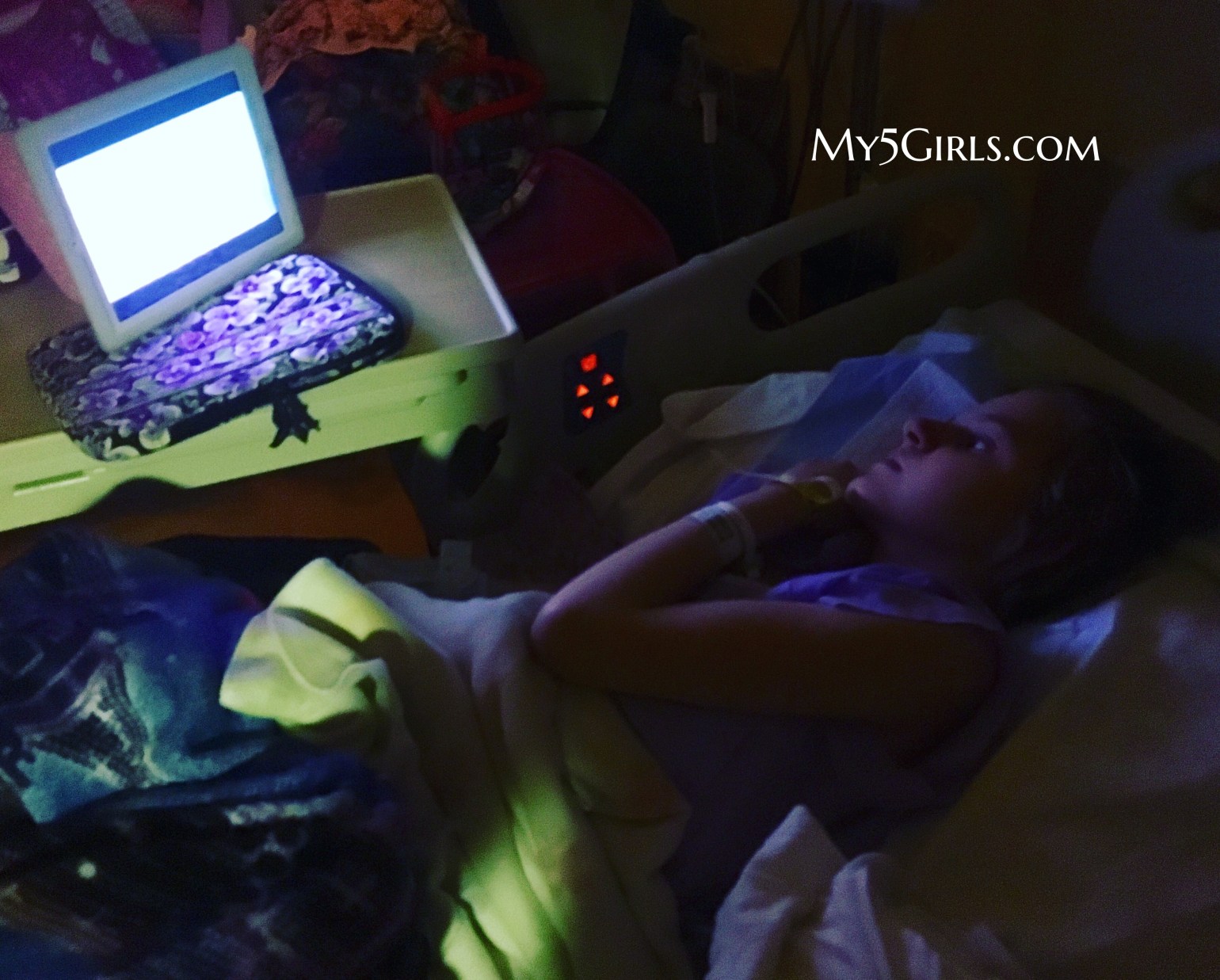 Bai watching NEmo.JPG