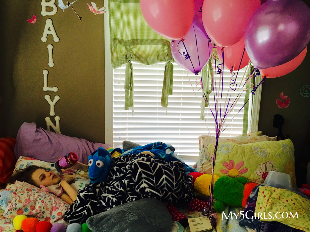 Bai with Dory &amp; Balloons